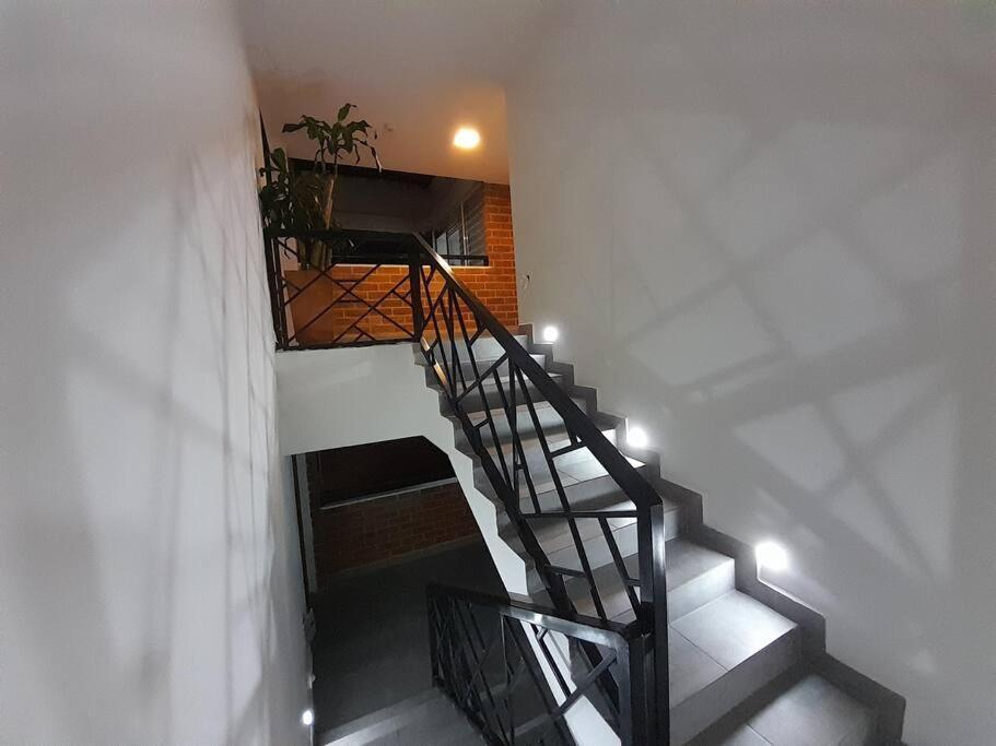 Duplex Con Hermosa Vista A La Ciudad Deck Exterior * Itagui
