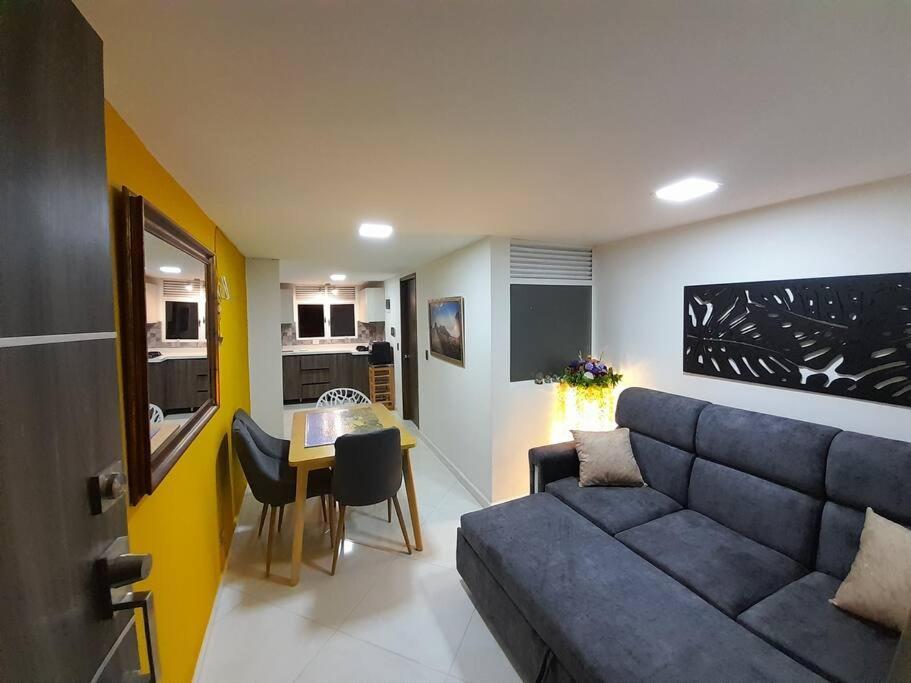 Apartment Duplex Con Hermosa Vista A La Ciudad Deck Exterior Itagui